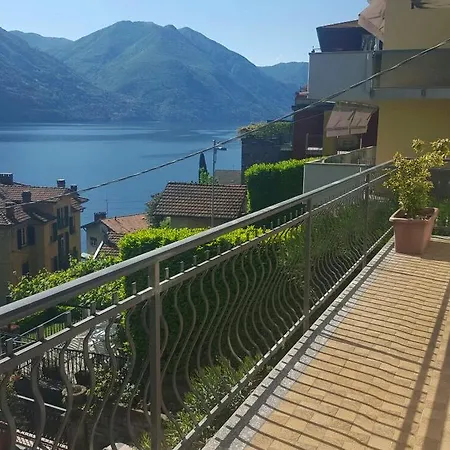 펜션 Casa Adriana Lake Como 아르제뇨